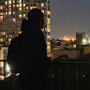 Meet your Posher, Motion